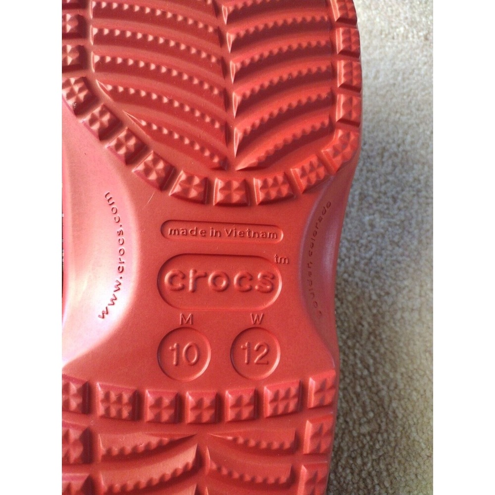 Crocs Clogs Women 12 Man 10 Red Vineyard Vines Holiday Christmas Vacation Travel - Picture 4 of 7